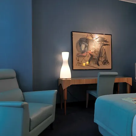 Отель Spadari Al Duomo