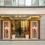 Spadari Al Duomo Szálloda 4*