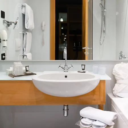 Spadari Al Duomo Hotel 4*